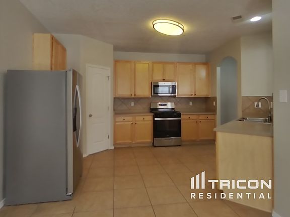 5th image of 3501 Sun Mesa St SW