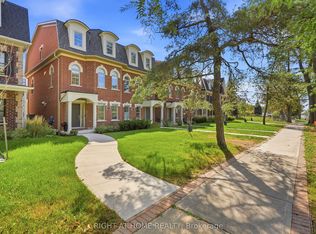 9809 Keele St, Vaughan, ON L6A5E3