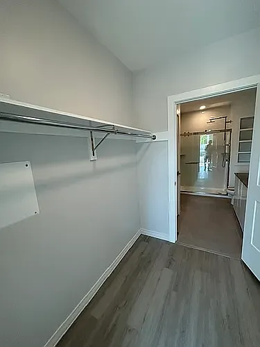 Residences at Sharon Gallery — Photo 136