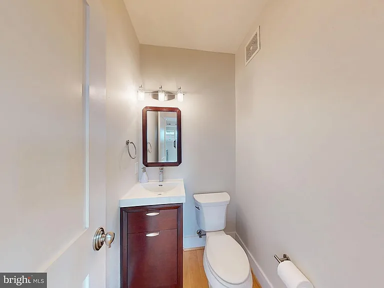 1700 Euclid St NW #B7 — Photo 13