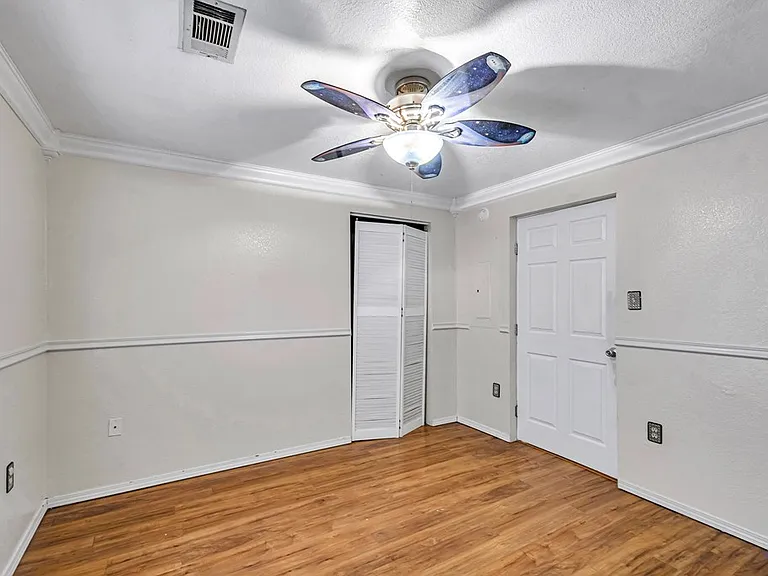 3114 S County Road 1193 — Photo 38