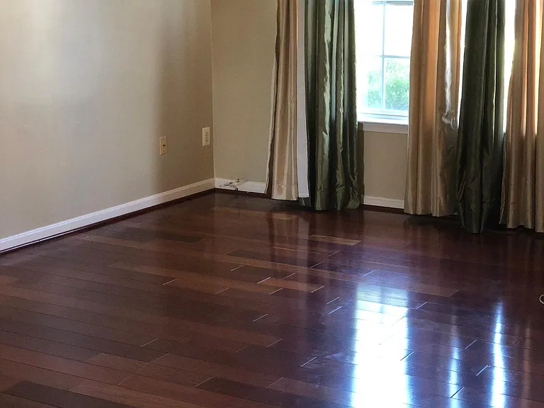 8165 Woodland Ln — Photo 14