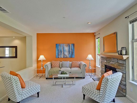 4th image of 401 Camille Cir Unit 17
