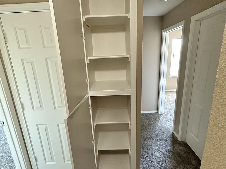 4025 Pheasant Dr #4 — Photo 8