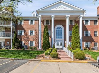 216 Country Club Vw, Edwardsville, IL
