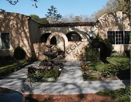 2nd image of 1079 Obrien Ct