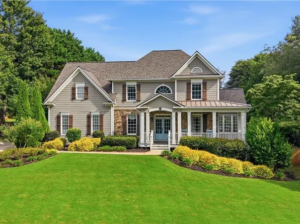 6330 Fox Creek Dr, Cumming, GA 30040
