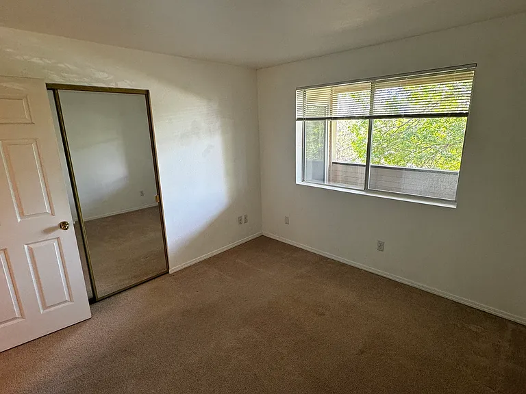 740 Copper Ln #201 — Photo 12
