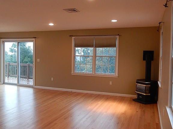 5th image of 25 Skyline Dr #2
