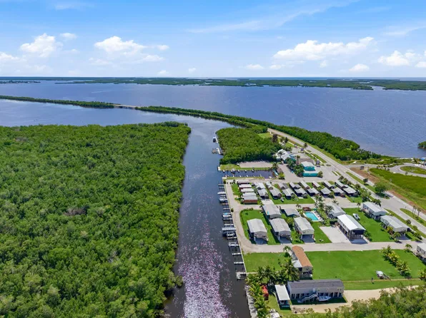 775 Copeland Ave S, Everglades City, FL 34139
