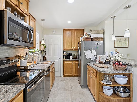 5th image of 1523 N Webster Ave