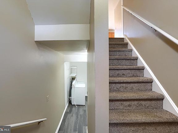 4th image of 137 Chartwood Dr