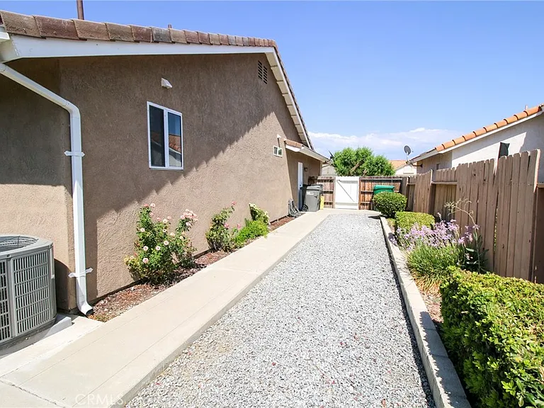 29499 Basie Cir — Photo 13
