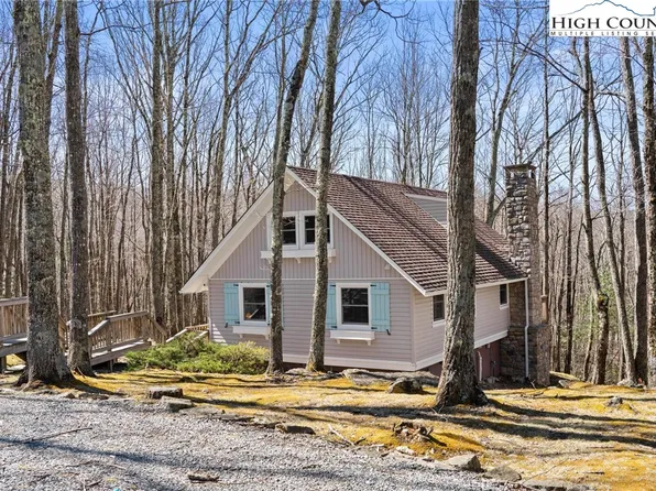 721 Pine Ridge Road, Beech Mountain, NC 28604