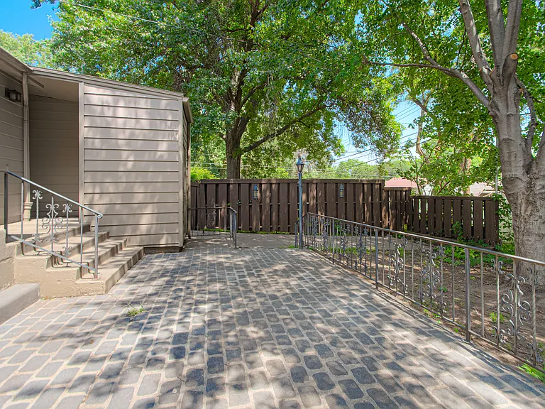 7249 Marty St — Photo 25