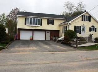 33 Perley St, Lewiston, ME 04240