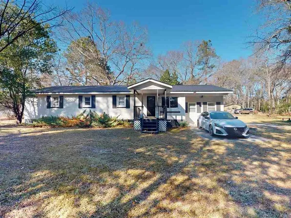 548 Cactus Ln, Timmonsville, SC 29550