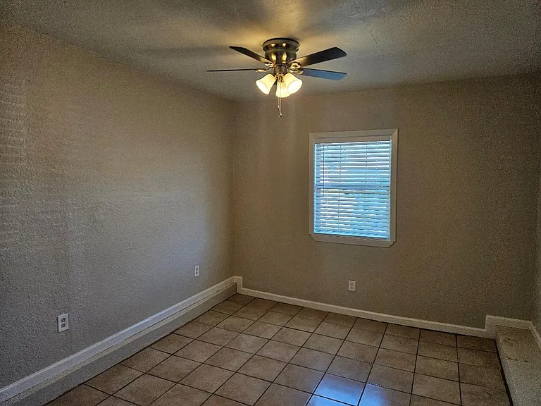 3511 Casa Ridge Dr — Photo 32