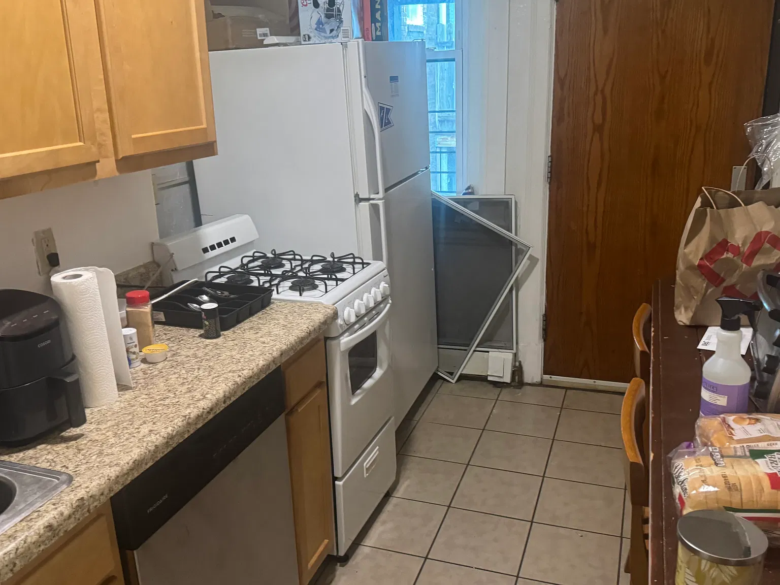 5 bed, $4,500 — Photo 2