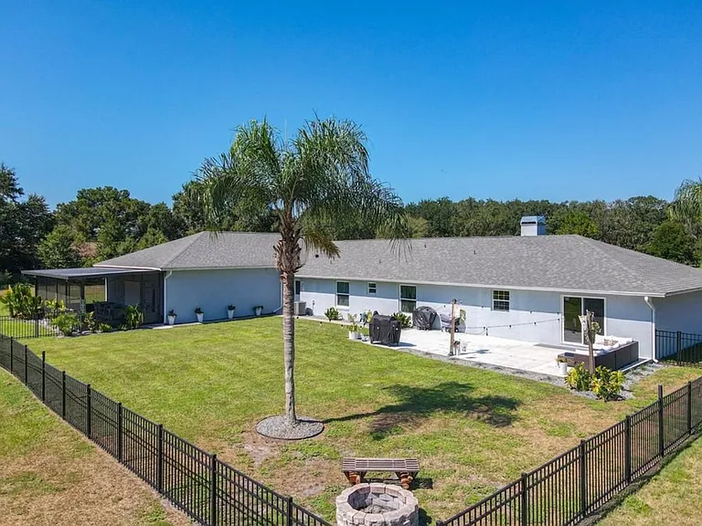 4400 Thermal Ln — Photo 42