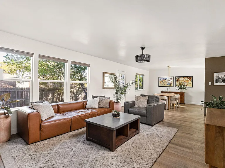 7909 Manassas Dr — Photo 13