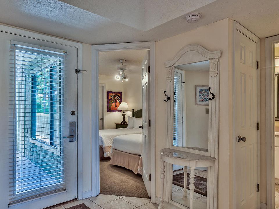 1st image of 8962 Heron Walk Dr #8962