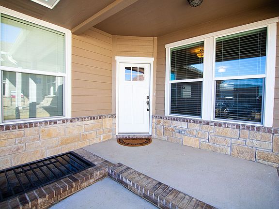5th image of 331 N 127th St E #405