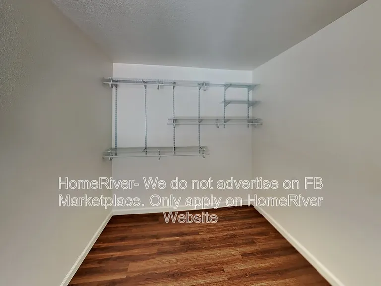 1620 F St #14 — Photo 9