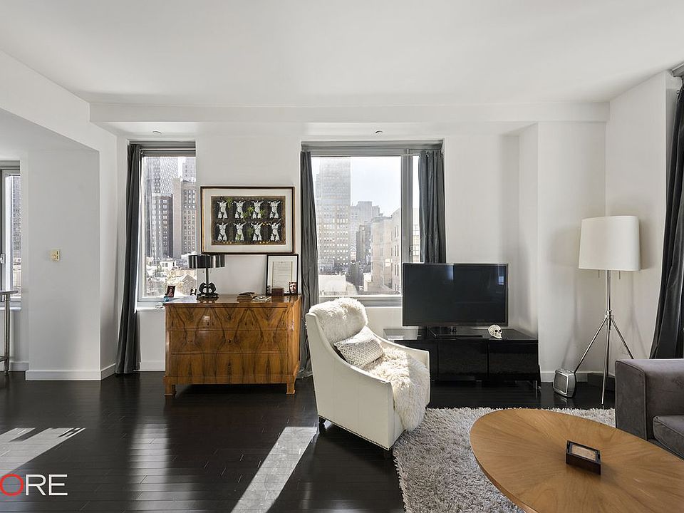 1st image of 85 W Broadway APT 10E