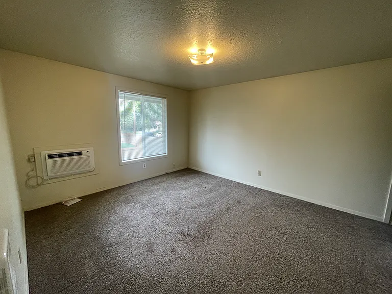 Bedroom 1 - Upstairs