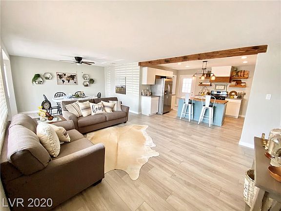 3rd image of 6308 Bourbon Way