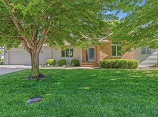 506 Wedgewood Ct, Hesston, KS 67062