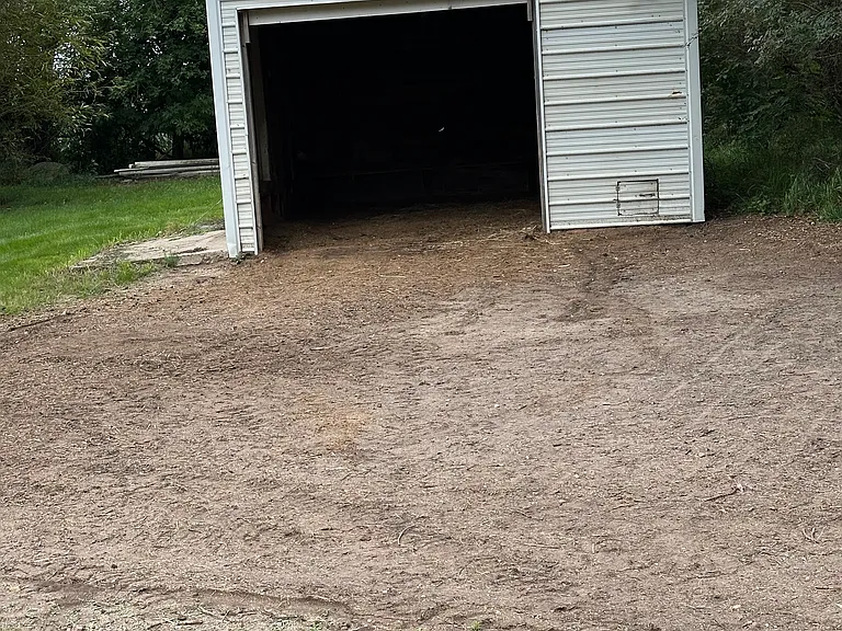 Shed, could be used as shelter for a pony (with gates added) or other storage.