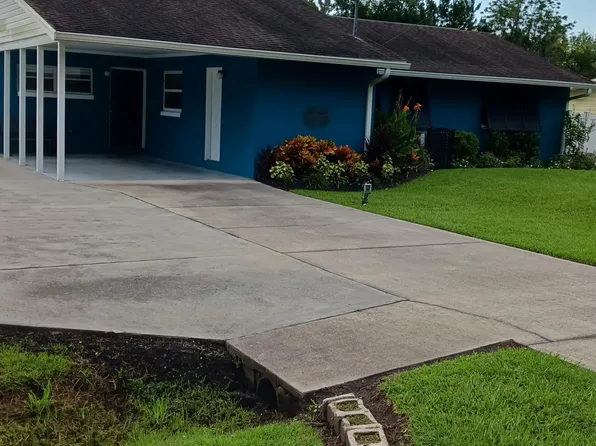 143 PARK Drive, Satsuma, FL 32189
