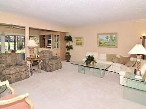3rd image of 100 Clubhouse Dr