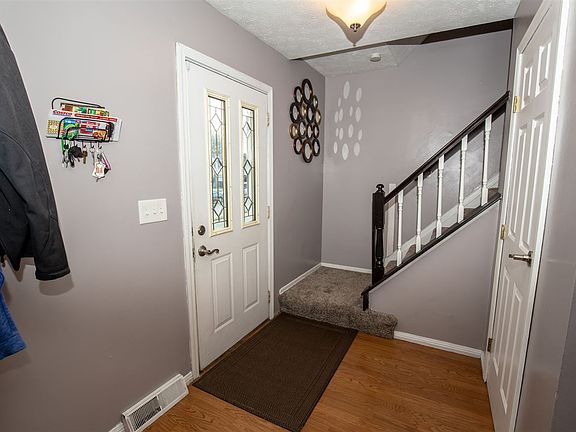 4th image of 3405 Lindenwood Dr