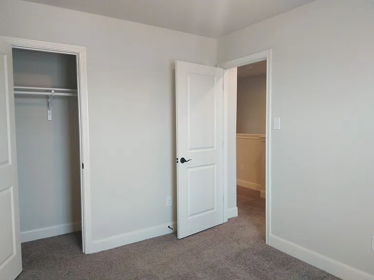 6315 Melanzane Ave #1 — Photo 36