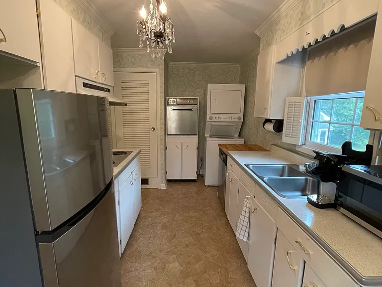 412 Woods Ave #A — Photo 11
