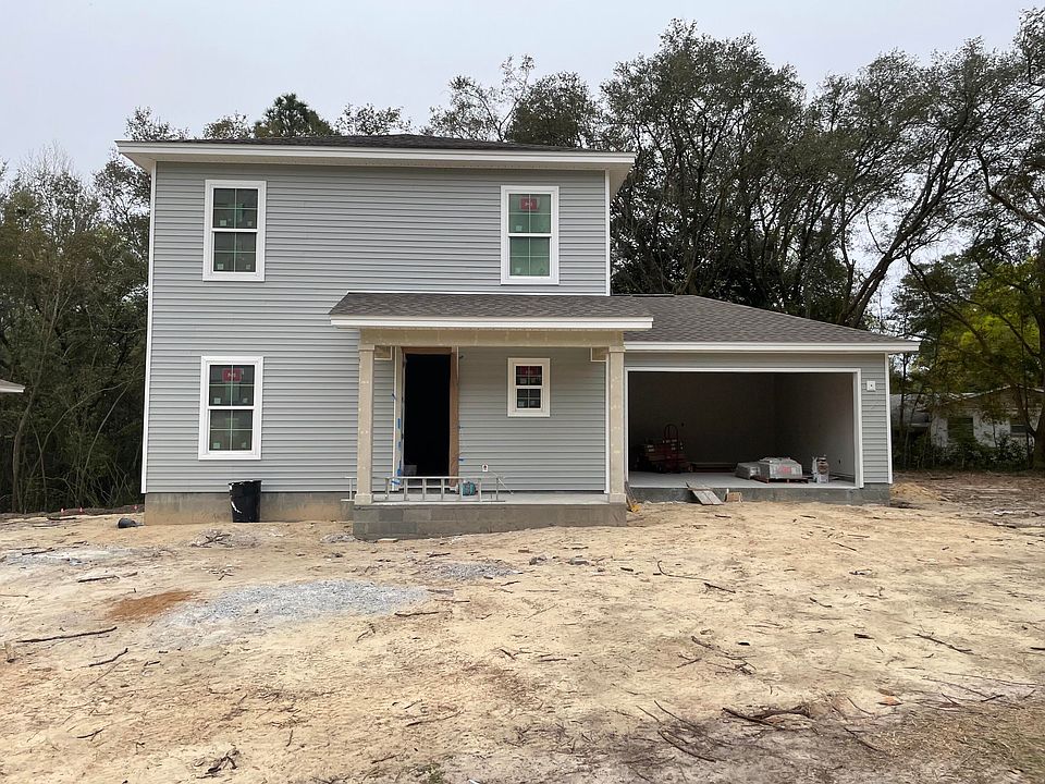 1st image of 101 1st St