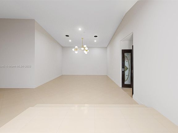 3rd image of 11860 SW 112th Avenue Cir