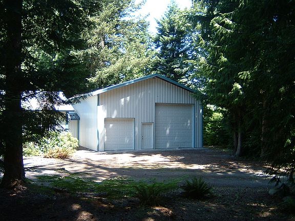 5th image of 16910 89th Ave NW