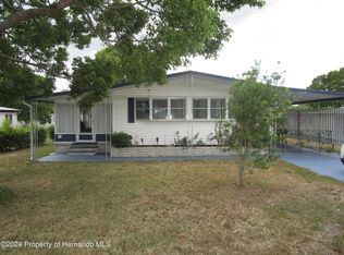 8013 Mission St, Brooksville, FL 34613