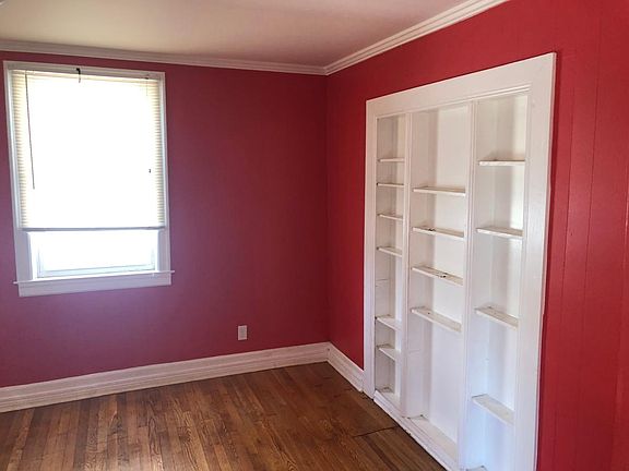4th image of 627 Breckenridge St