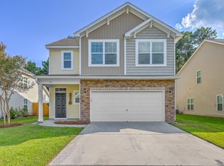 347 Drayton Place Dr, Moncks Corner, SC 29461