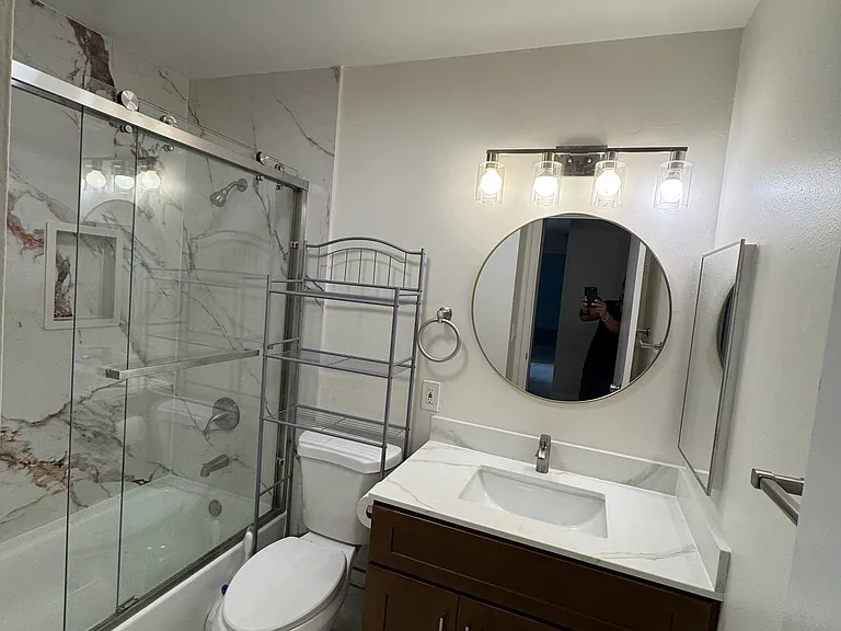 1241 Homestead Ave #228 — Photo 11