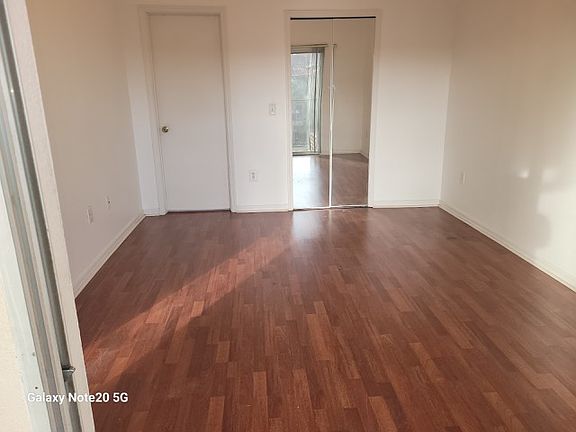 3rd image of 5500 Metrowest Blvd Unit 307