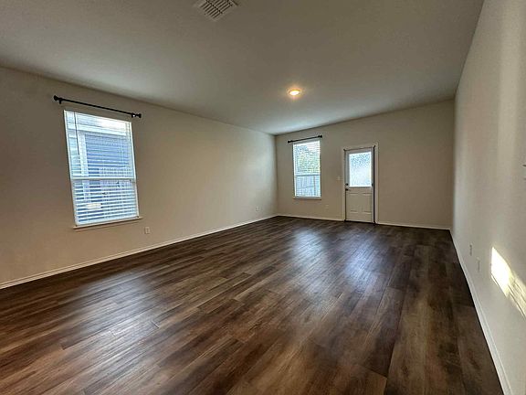 5th image of 13107 Sendero Roble