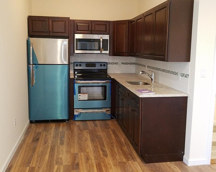 1st image of 65 E Main St #1