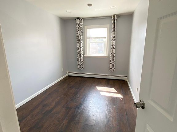 Bedroom #1 Master with bathroom