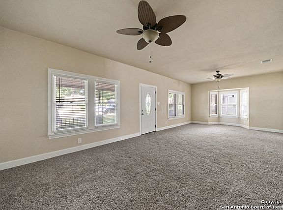 5th image of 2218 Santa Monica St